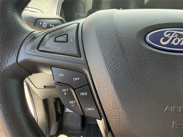 Used 2024 Ford Edge SE w/ Black Appearance Package image 17