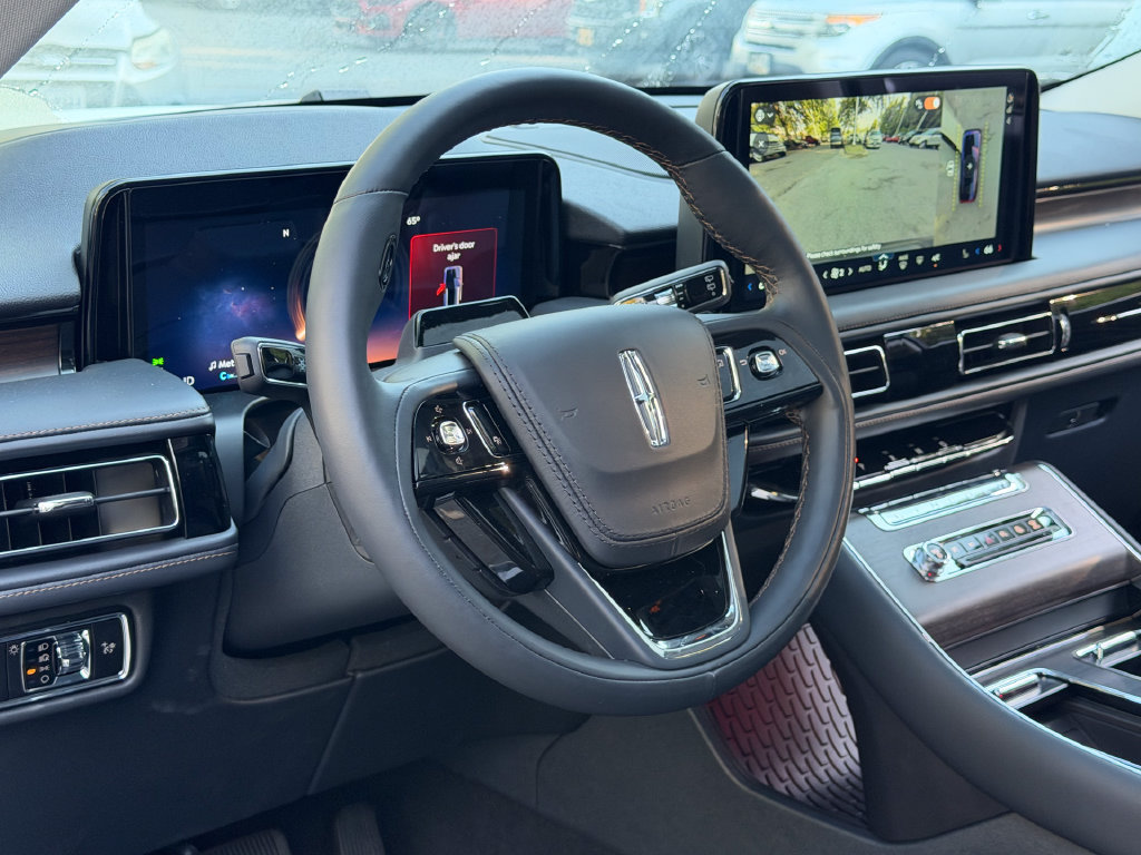 New 2026 Lincoln Aviator Reserve AWD/4WD image 23