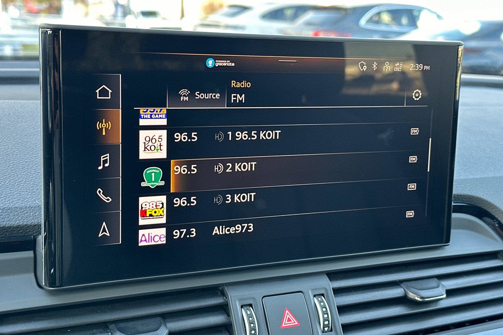 Certified 2023 Audi Q5 2.0T Premium w/ Convenience Package image 18