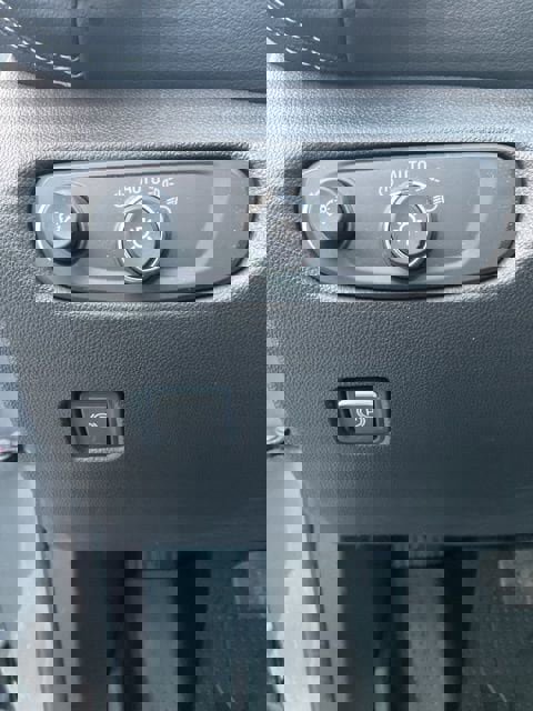 Used 2024 Chevrolet Blazer LT w/ Convenience Package image 24