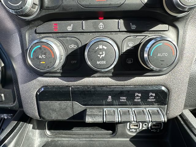 Used 2022 RAM 1500 Big Horn w/ Built-to-serve Edition image 33