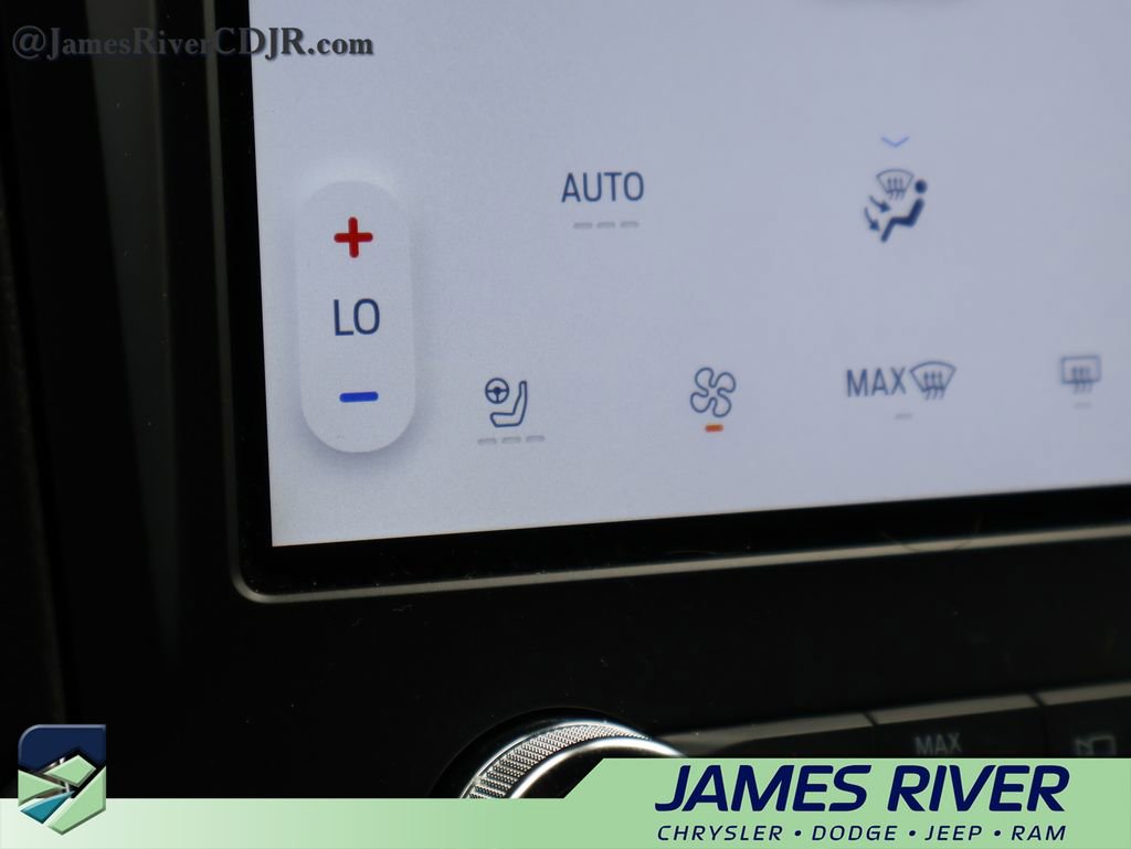 Used 2024 Ford Edge ST w/ Equipment Group 401A image 37