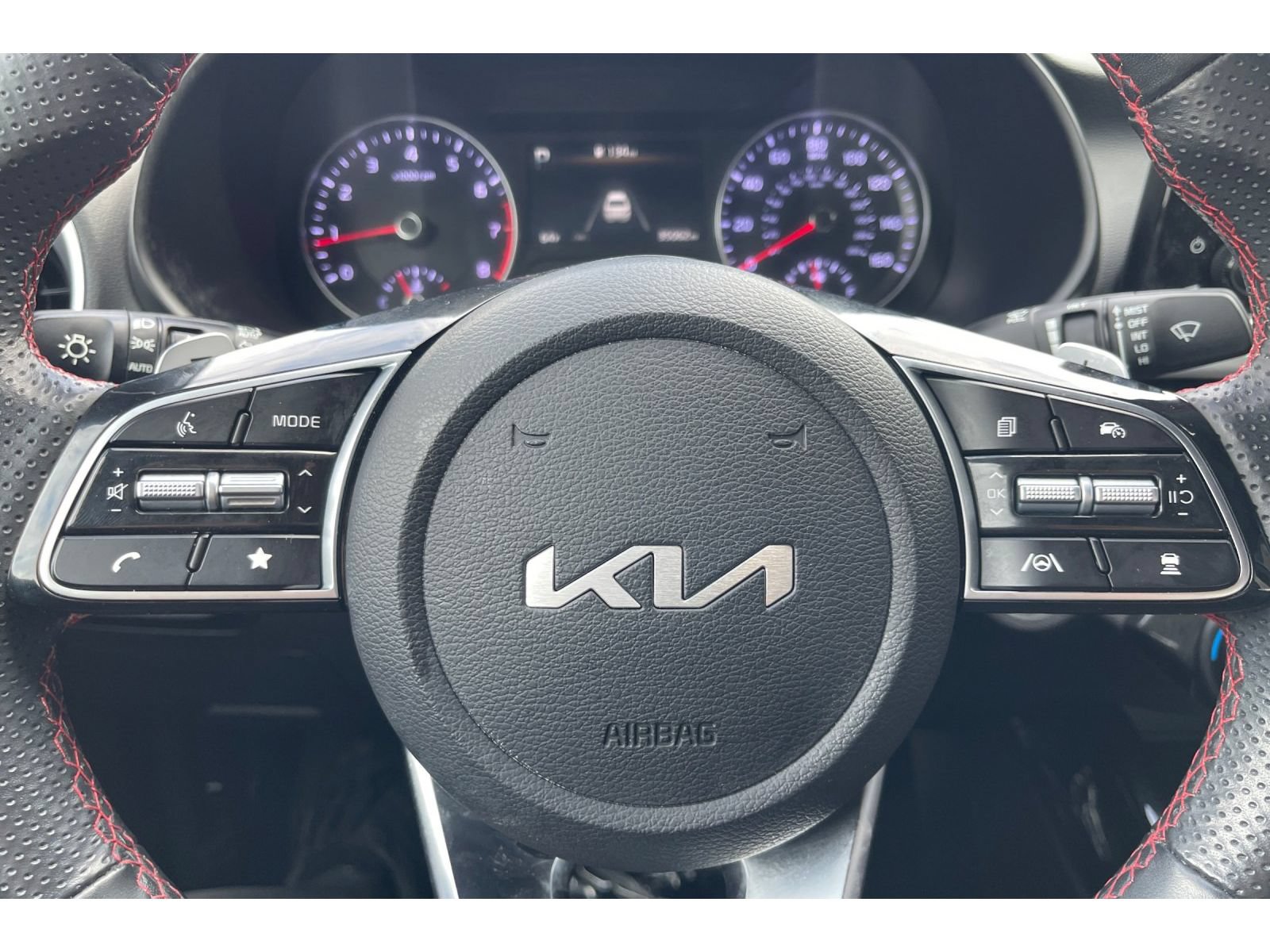 Used 2024 Kia Forte GT FWD image 31