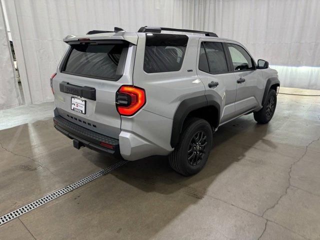 New 2025 Toyota 4Runner SR5 image 3