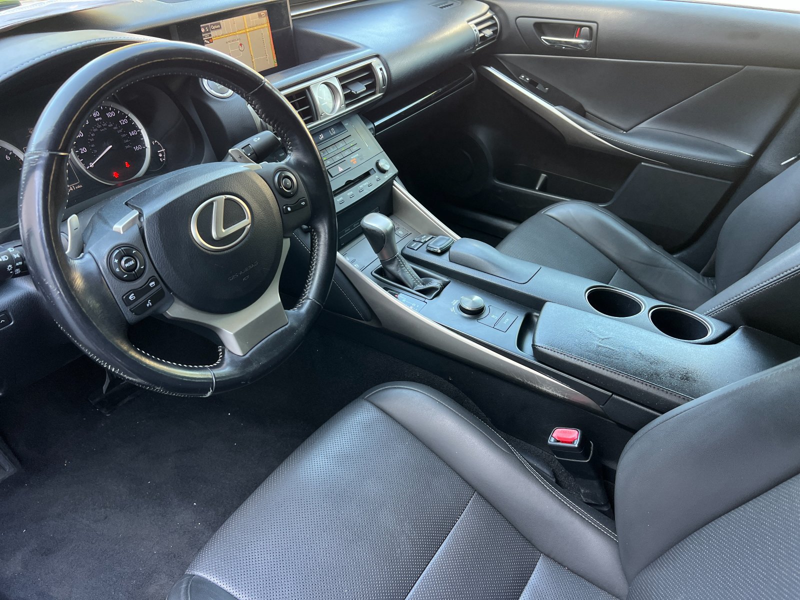 Used 2015 Lexus IS 250 w/ Navigation System Package RWD image 10