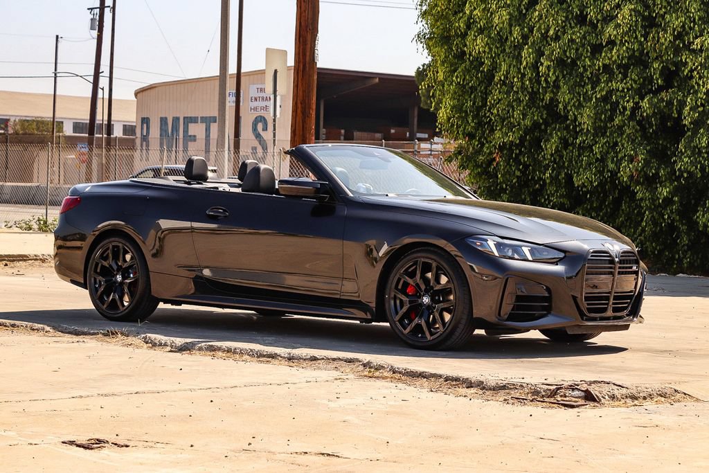 Certified 2025 BMW M440i Convertible w/ Shadowloine Package RWD image 12