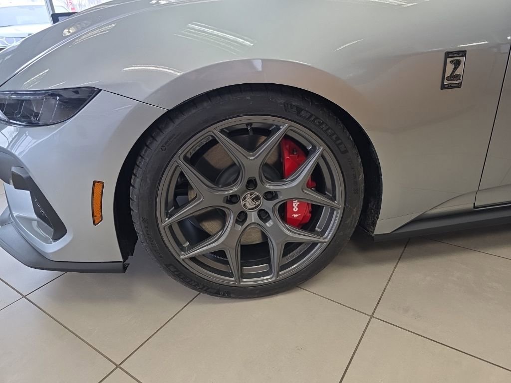 New 2025 Ford Mustang GT Premium w/ GT Performance Package image 15