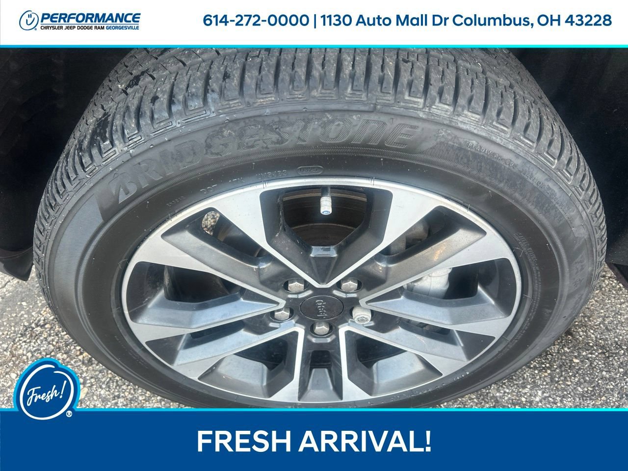 Used 2022 Jeep Grand Cherokee Overland w/ Advanced Protech Group III AWD/4WD image 10