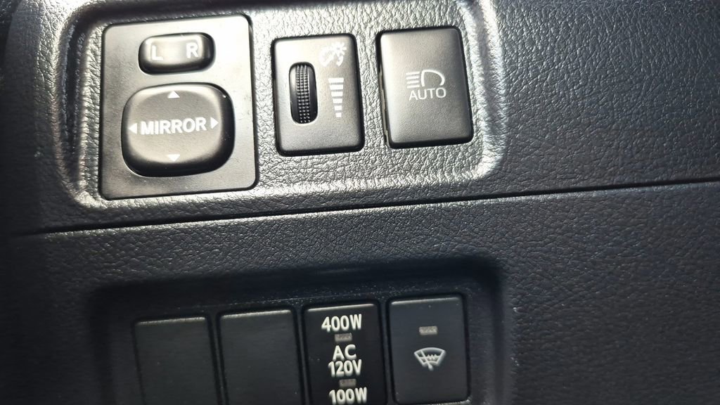 Used 2020 Toyota 4Runner TRD Off-Road Premium image 24