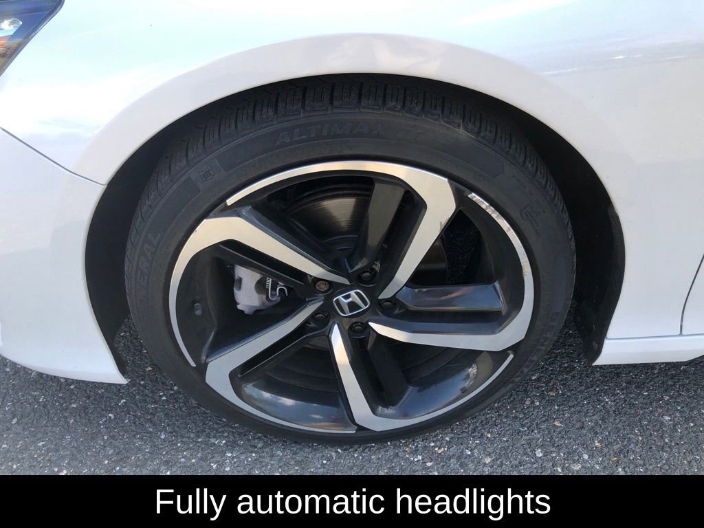 Used 2020 Honda Accord Sport image 11