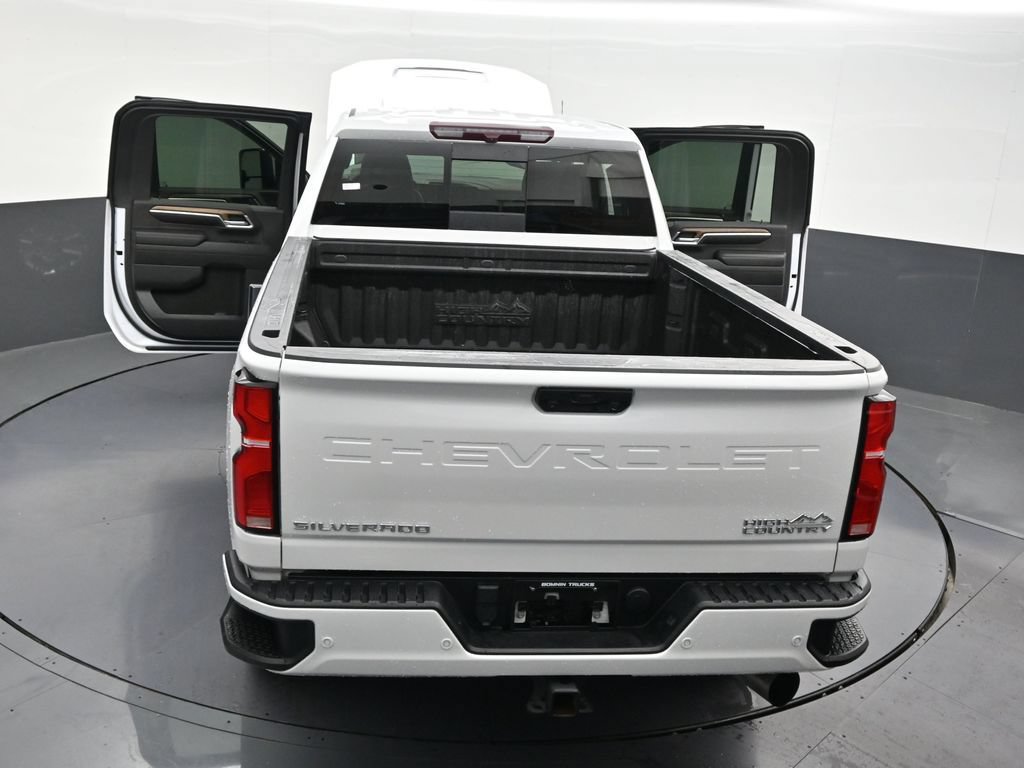 Used 2024 Chevrolet Silverado 2500 High Country AWD/4WD image 36