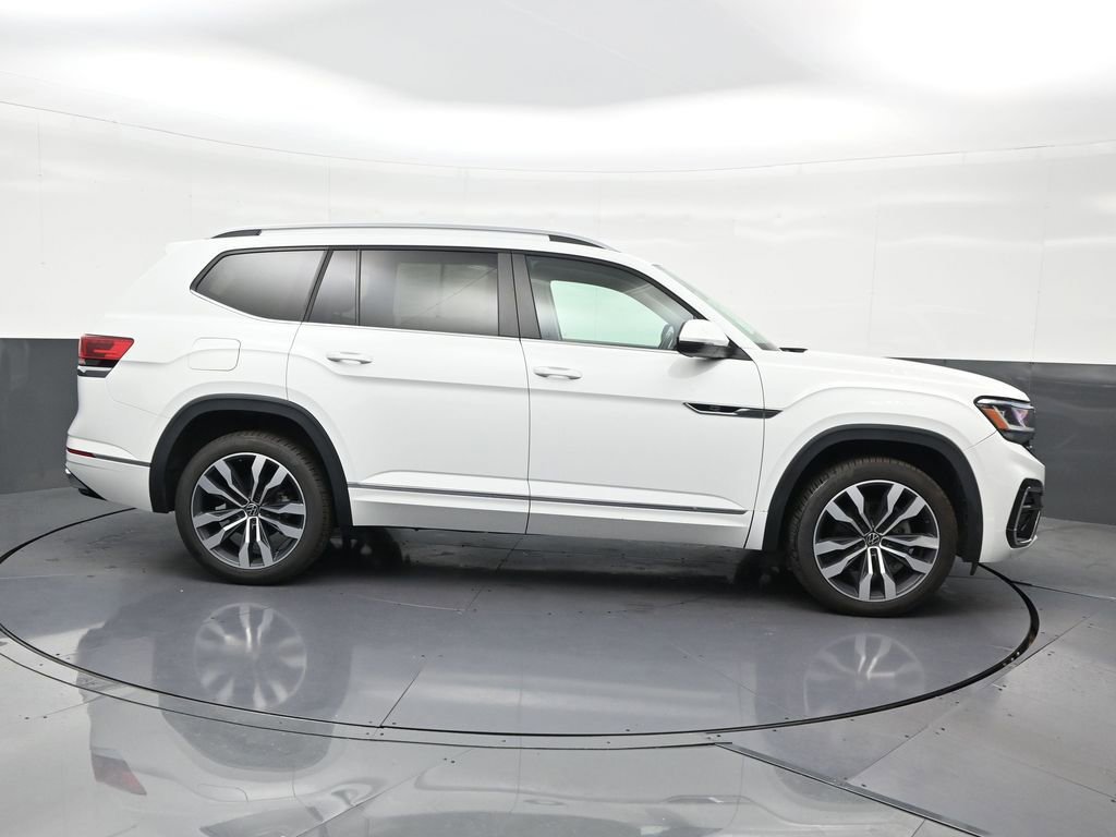 Used 2021 Volkswagen Atlas SEL R-Line FWD image 7