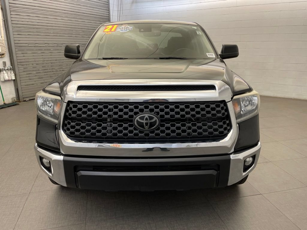 Used 2021 Toyota Tundra SR5 AWD/4WD image 4