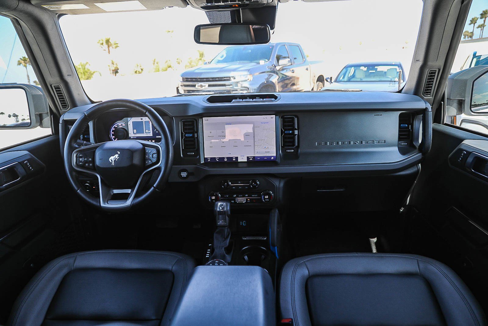 Used 2024 Ford Bronco Black Diamond AWD/4WD image 12
