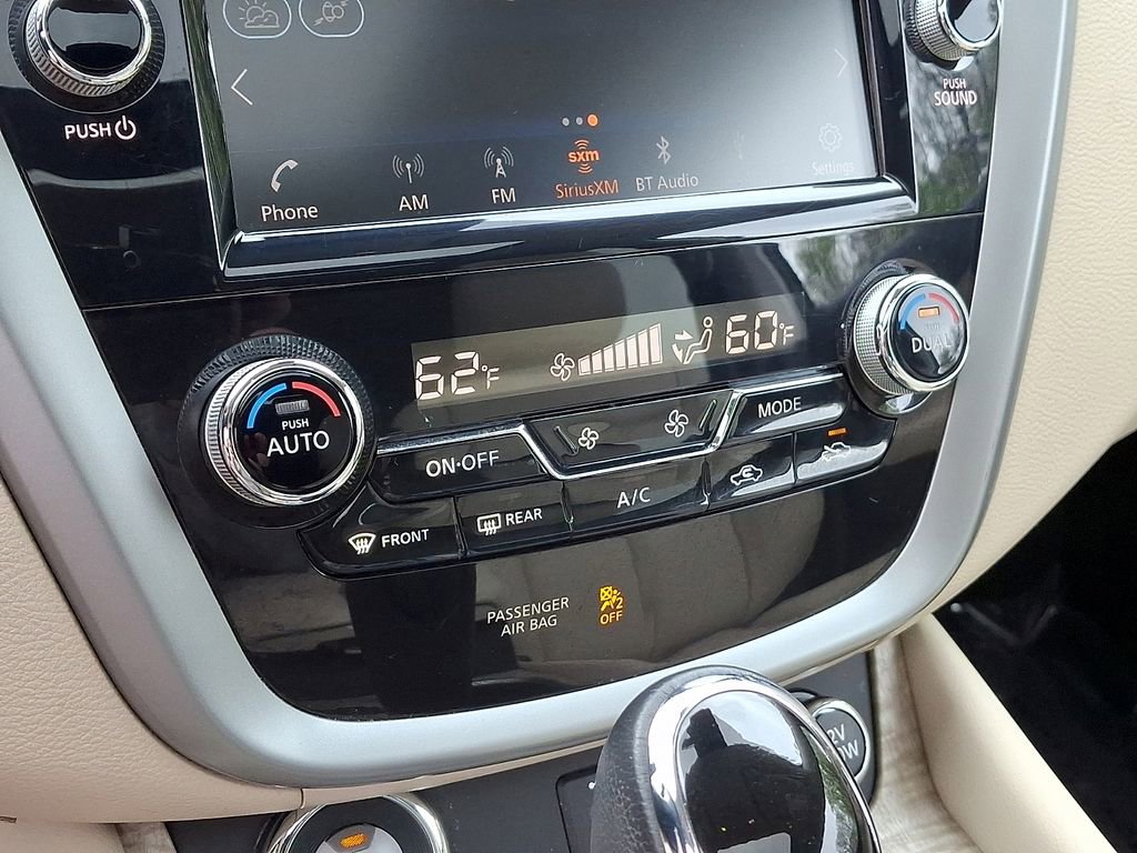 Used 2020 Nissan Murano SL w/ Moonroof Package AWD/4WD image 17