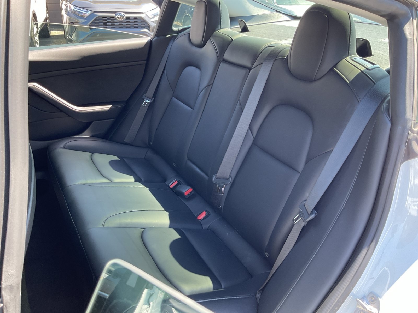 Used 2022 Tesla Model 3 Long Range AWD/4WD image 18