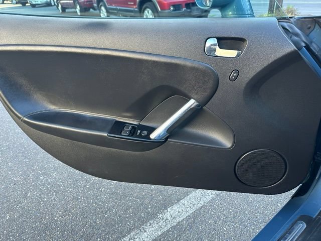 Used 2008 Saturn Sky Red Line RWD image 16