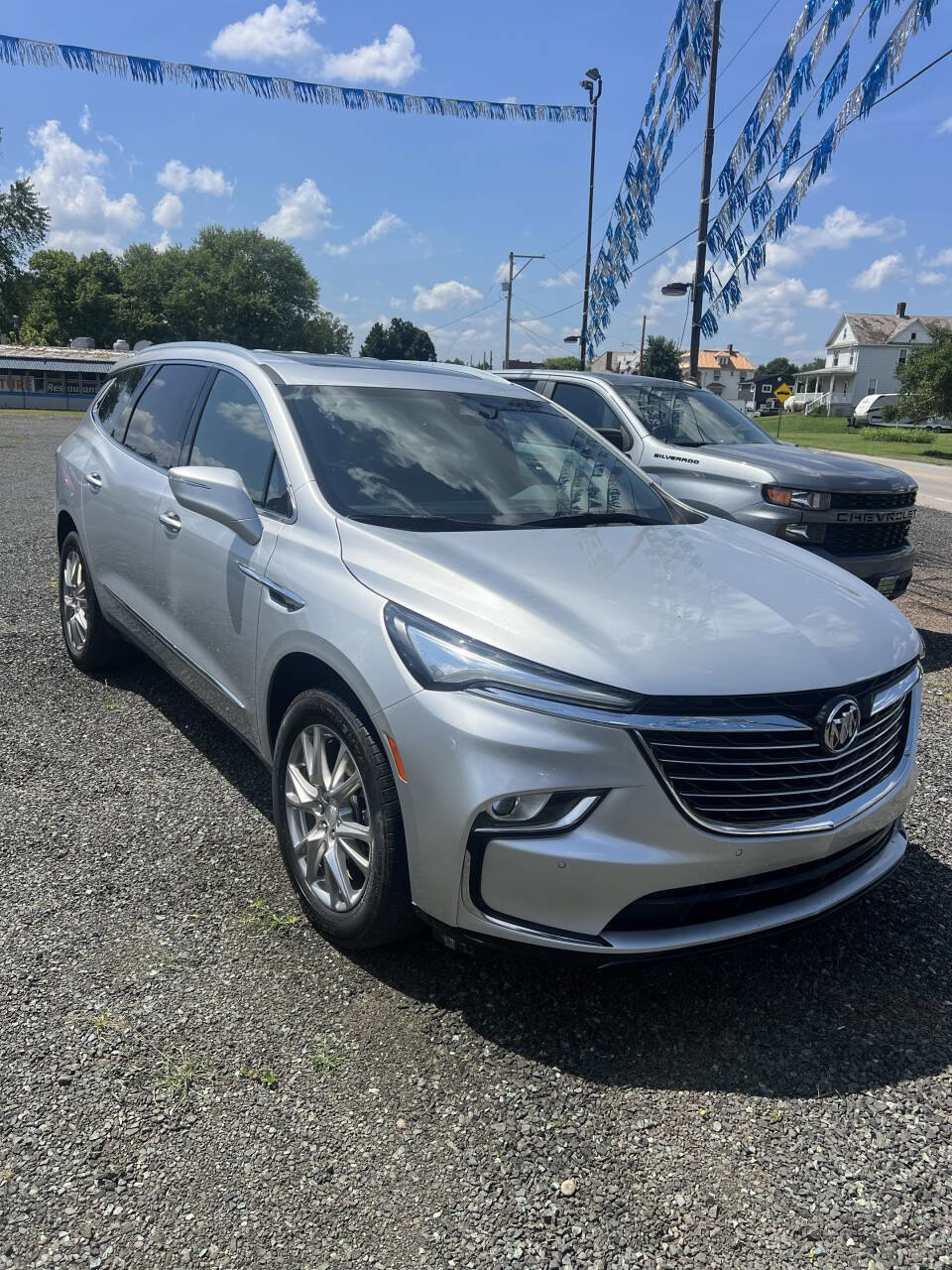 Used 2022 Buick Enclave Essence w/ Experience Buick Package