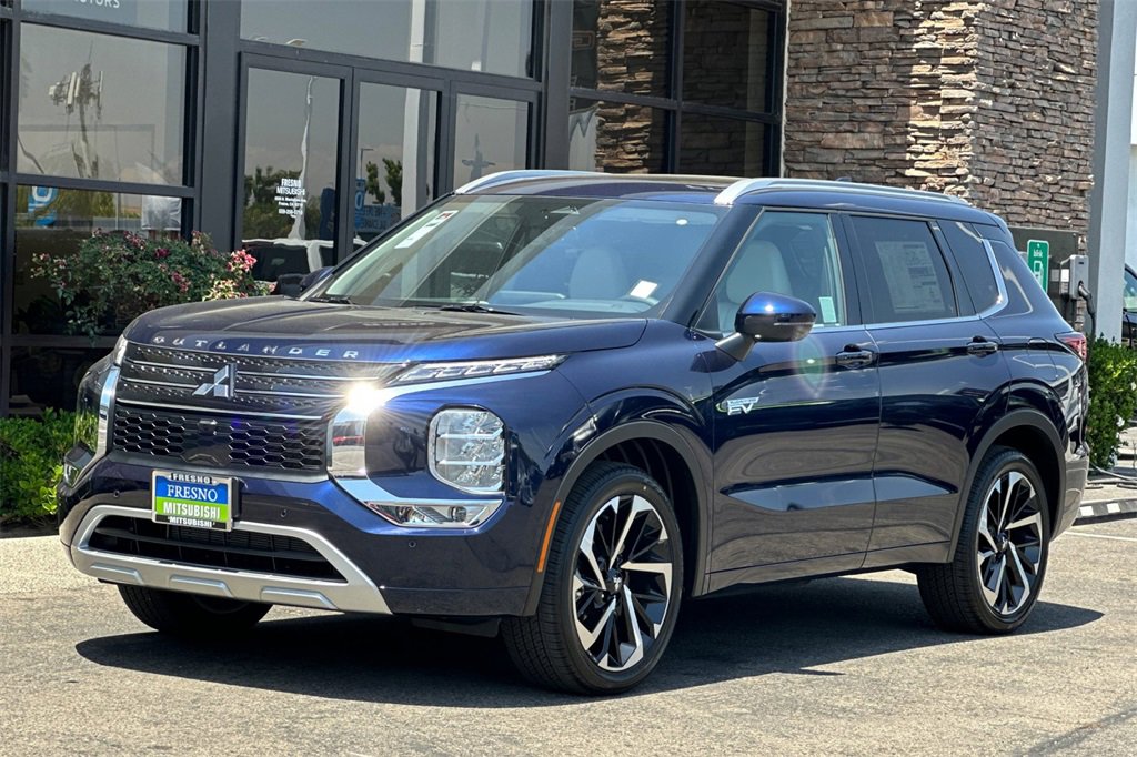 New 2025 Mitsubishi Outlander SEL image 9