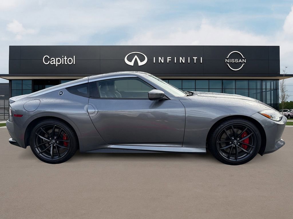 Used 2024 Nissan Z Performance w/ Floor Mat Package image 4
