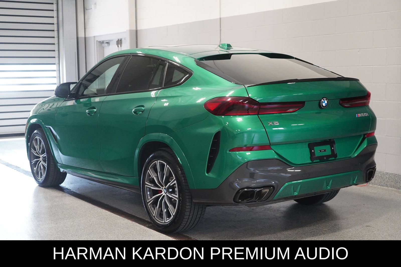 Used 2025 BMW X6 M60i w/ Parking Assistance Package AWD/4WD image 4