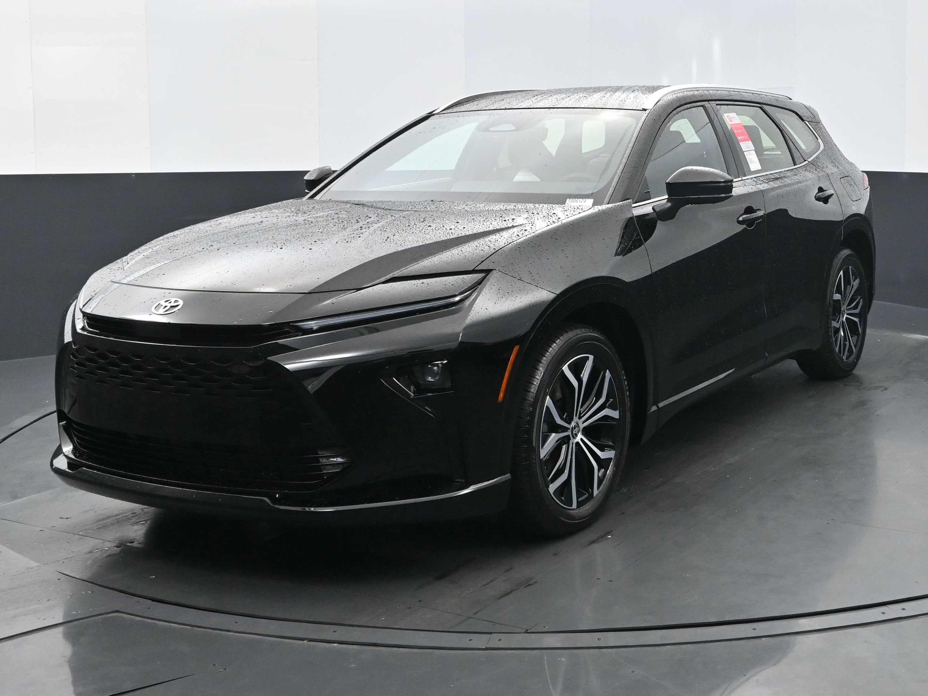 Used 2025 Toyota Crown Signia