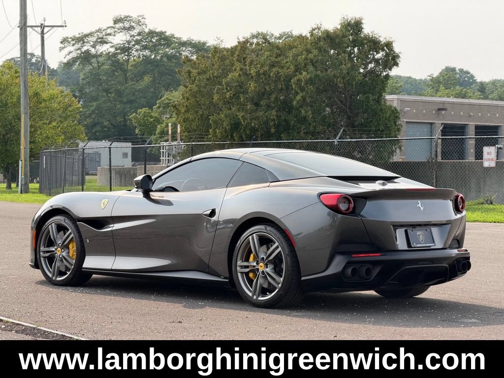 Used 2019 Ferrari Portofino RWD image 12