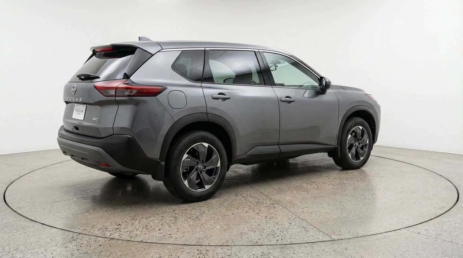 Used 2025 Nissan Rogue SV AWD/4WD image 9