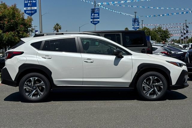 New 2025 Subaru Crosstrek 2.0i Premium video 3