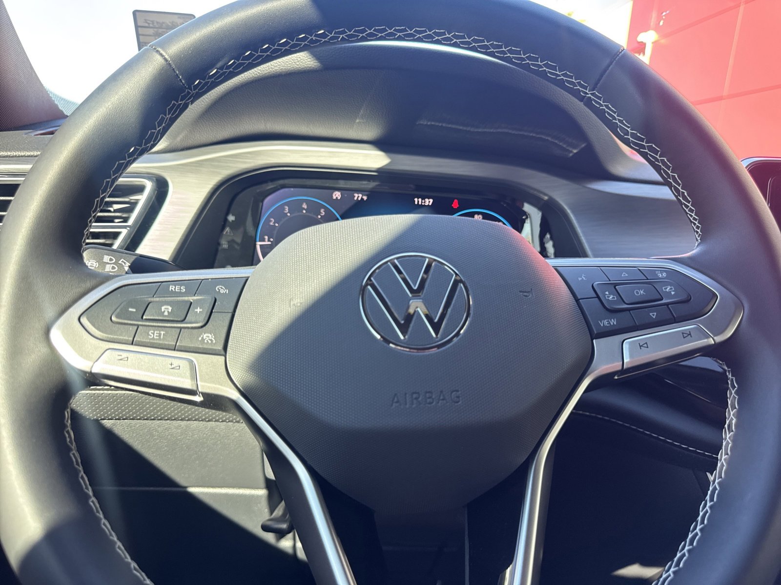 New 2026 Volkswagen Atlas Cross Sport SE image 28