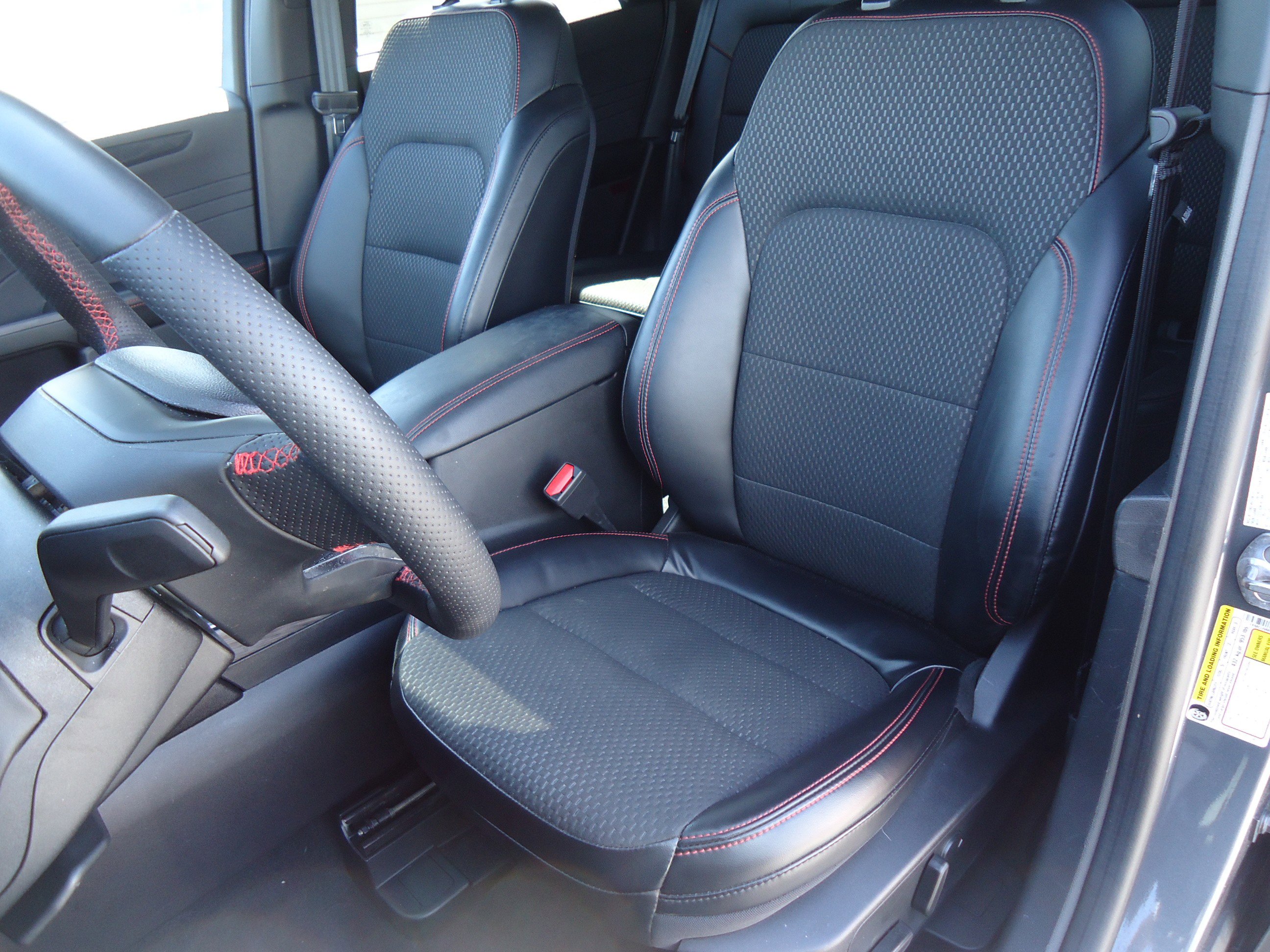 Used 2023 Ford Escape ST-Line w/ Tech Pack #1 AWD/4WD image 24