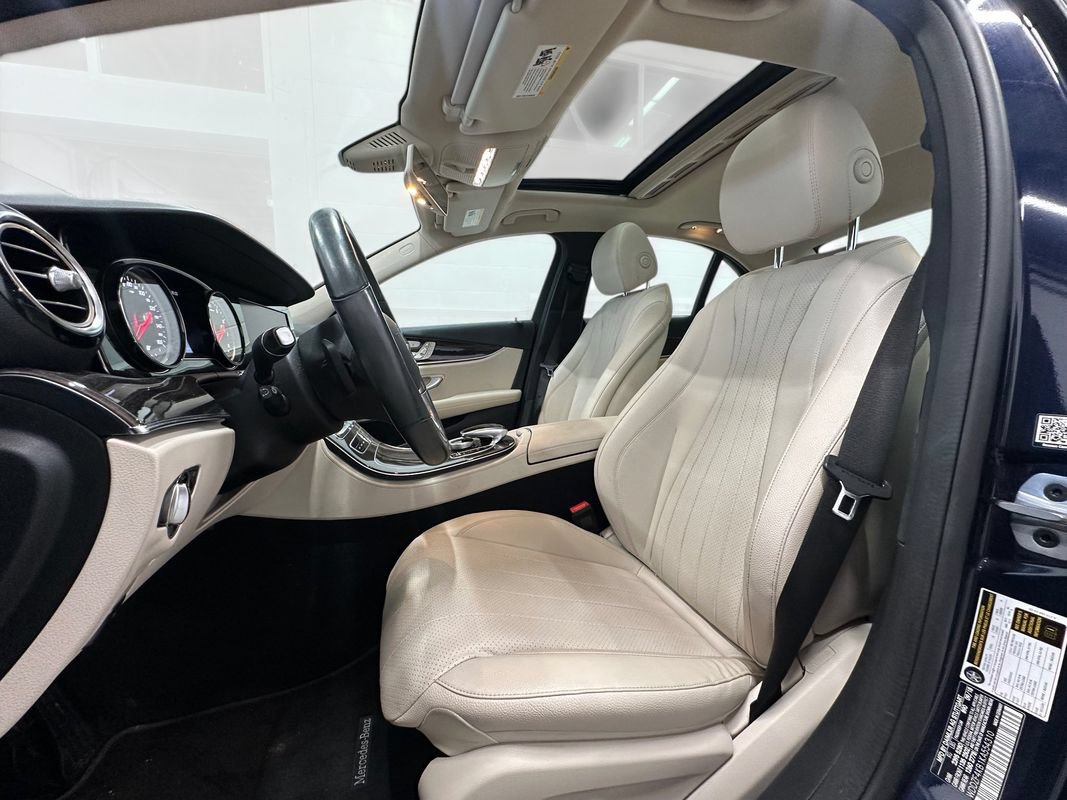 Used 2019 Mercedes-Benz E 300 4MATIC image 11