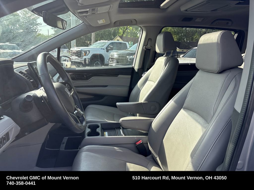 Used 2018 Honda Odyssey Elite image 10