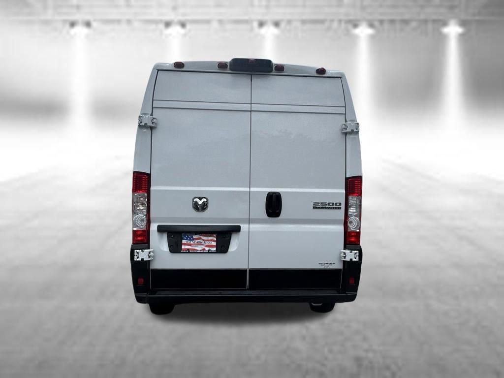Used 2023 RAM ProMaster 2500 FWD image 5
