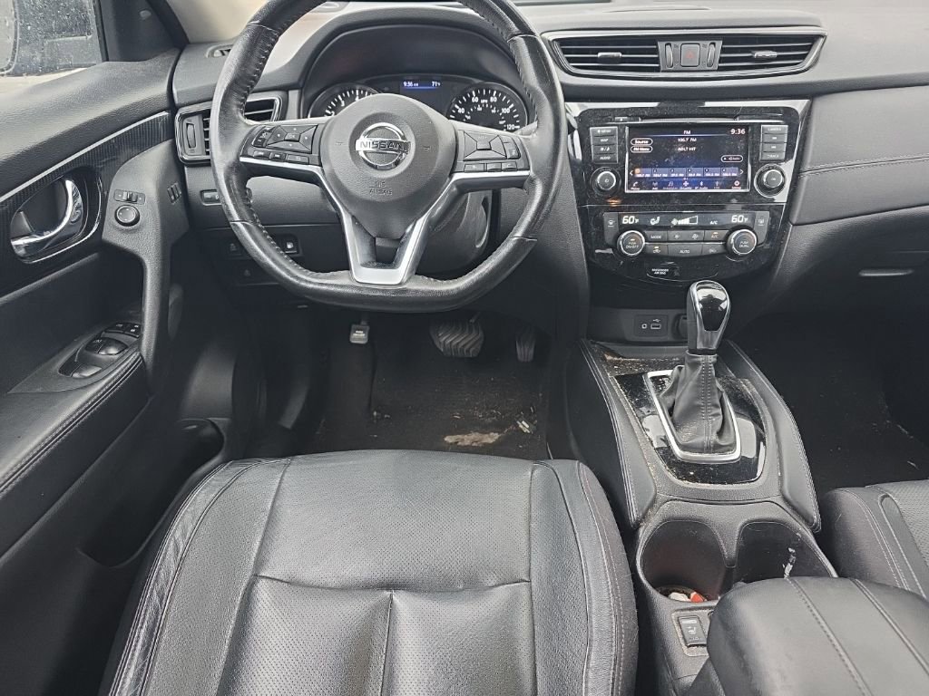Used 2018 Nissan Rogue SL image 17