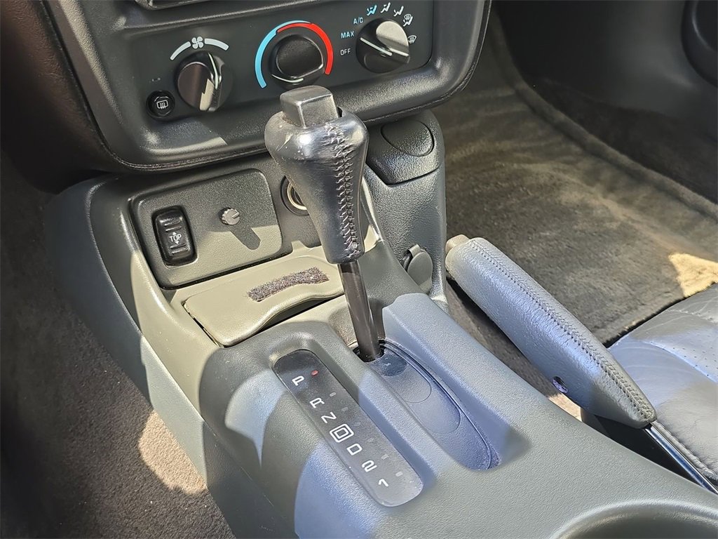 Used 1999 Chevrolet Camaro Z28 image 16
