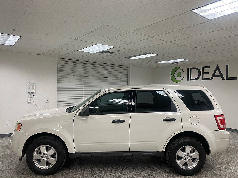 Used 2012 Ford Escape XLS image 8