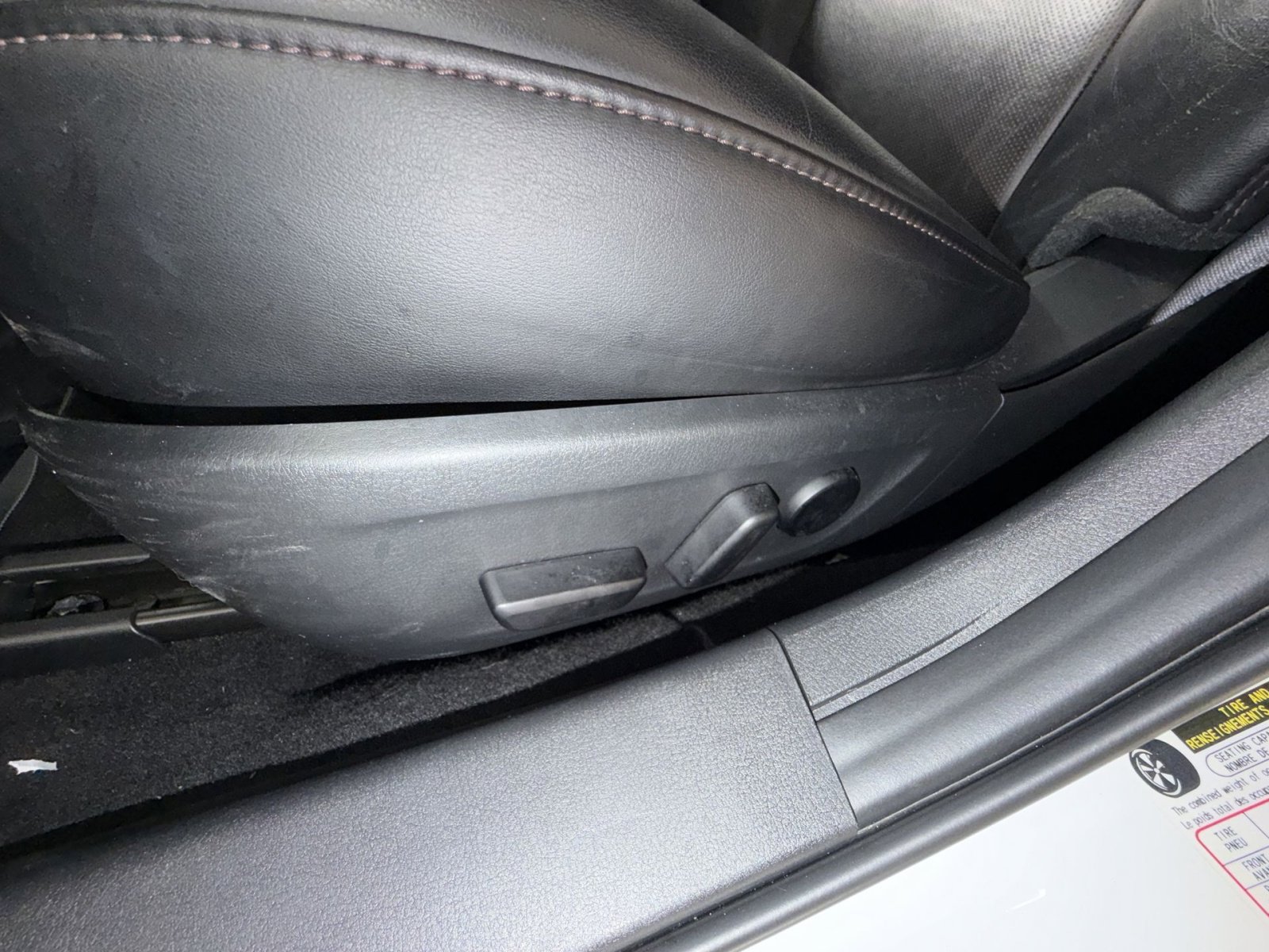 Used 2019 MAZDA MAZDA3 AWD Sedan w/ Premium Package image 14