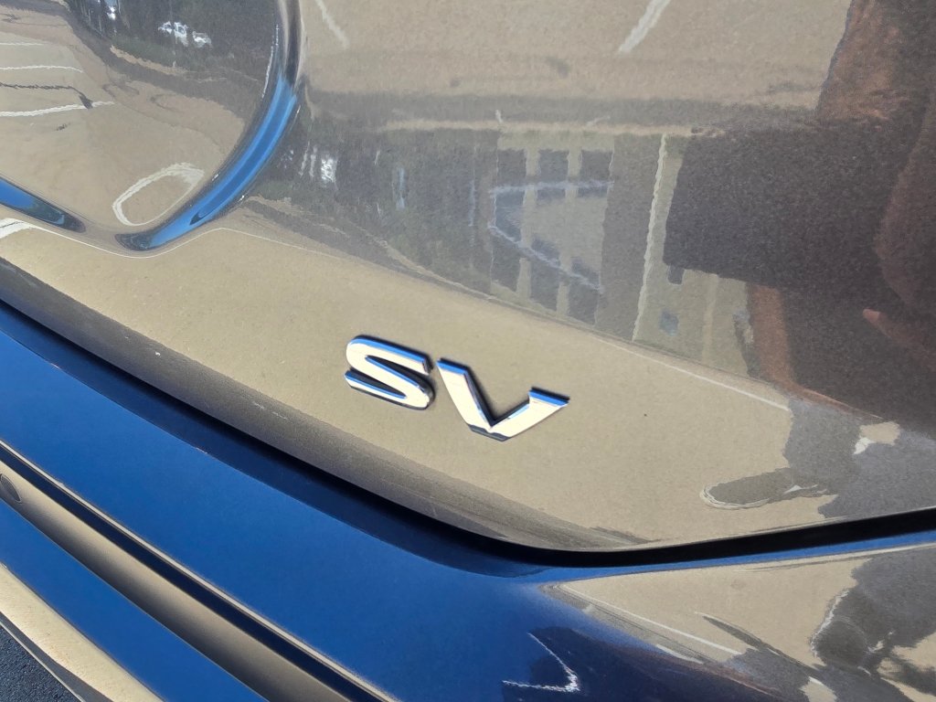 Used 2024 Nissan Kicks SV FWD image 12