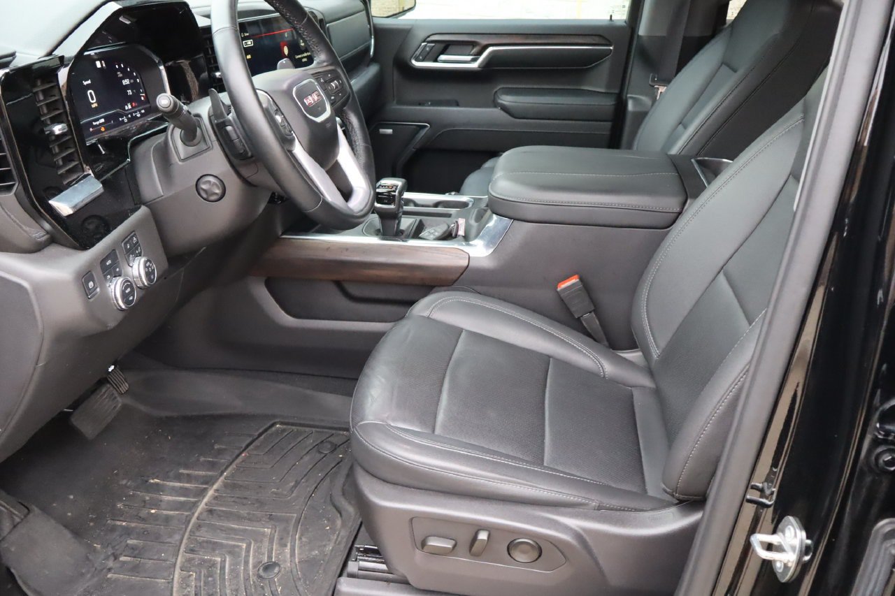 Used 2024 GMC Sierra 1500 SLT AWD/4WD image 15