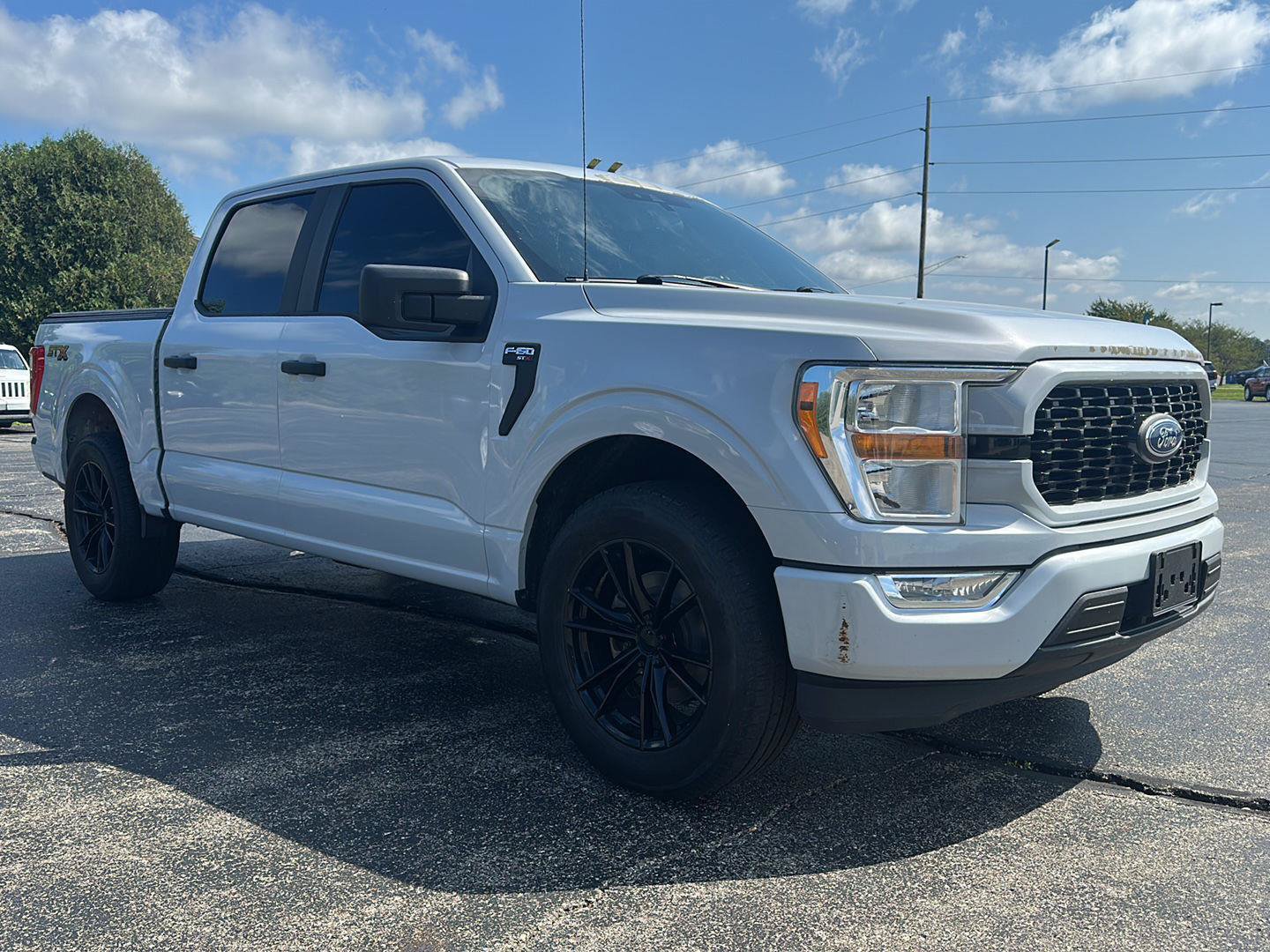 Used 2021 Ford F150 XL w/ STX Appearance Package RWD image 2