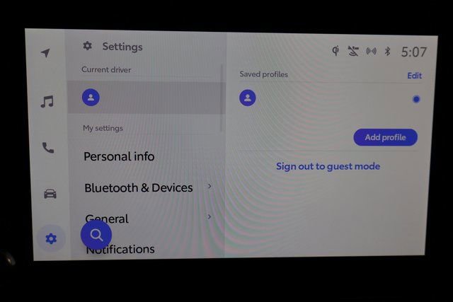 Used 2025 Toyota Camry SE image 24