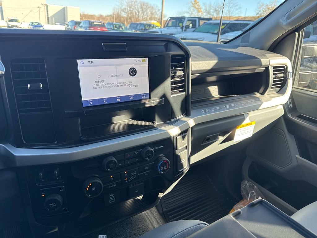 New 2026 Ford F350 XL w/ XL Chrome Package image 17