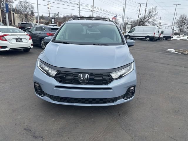 Used 2025 Honda Odyssey Elite image 2