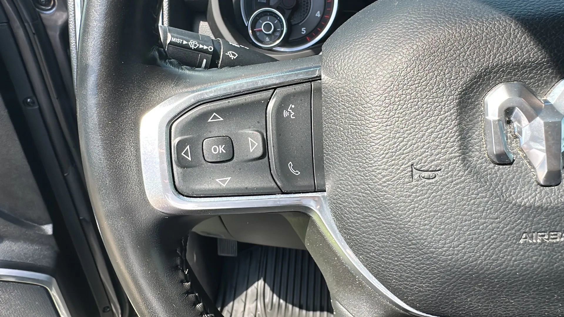 Used 2024 RAM 3500 Laramie w/ Night Edition AWD/4WD image 35