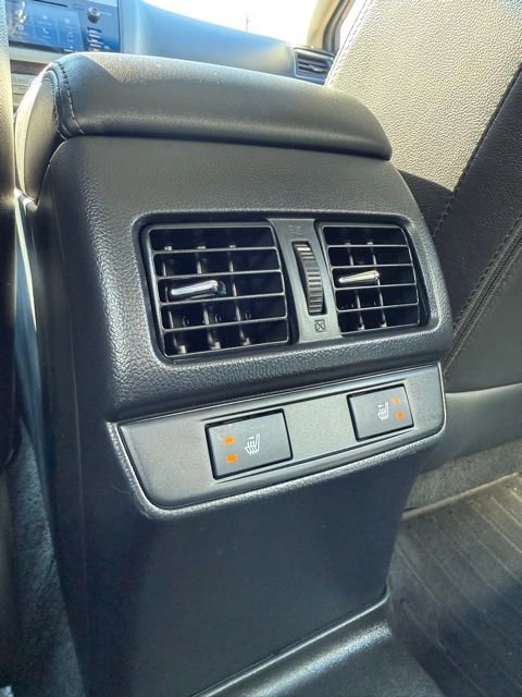 Used 2017 Subaru Legacy 2.5i Limited image 26