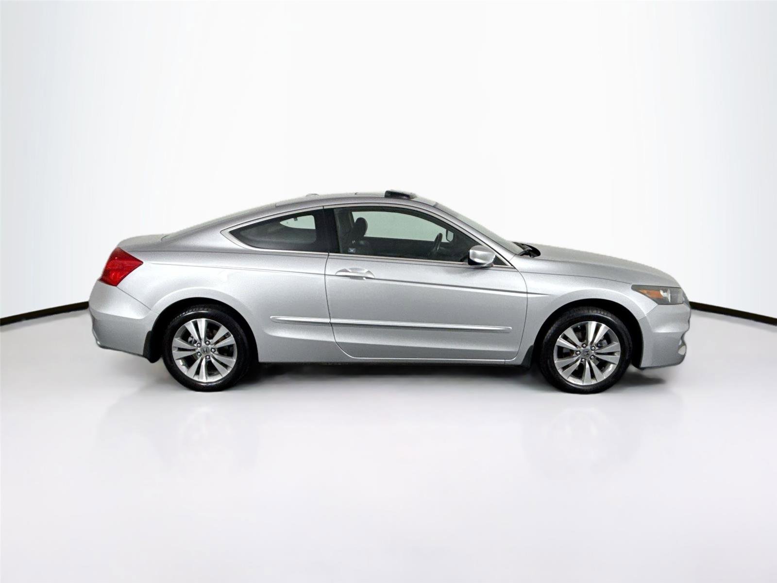Used 2012 Honda Accord EX-L image 10
