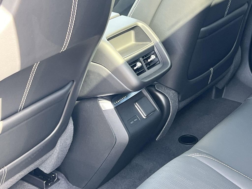 New 2025 Cadillac Lyriq Sport image 30