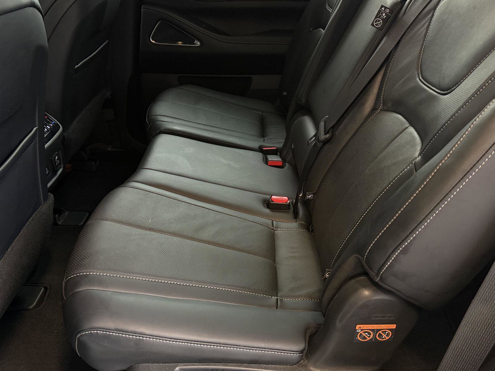 Used 2023 INFINITI QX60 Sensory w/ Vision Package AWD/4WD image 8