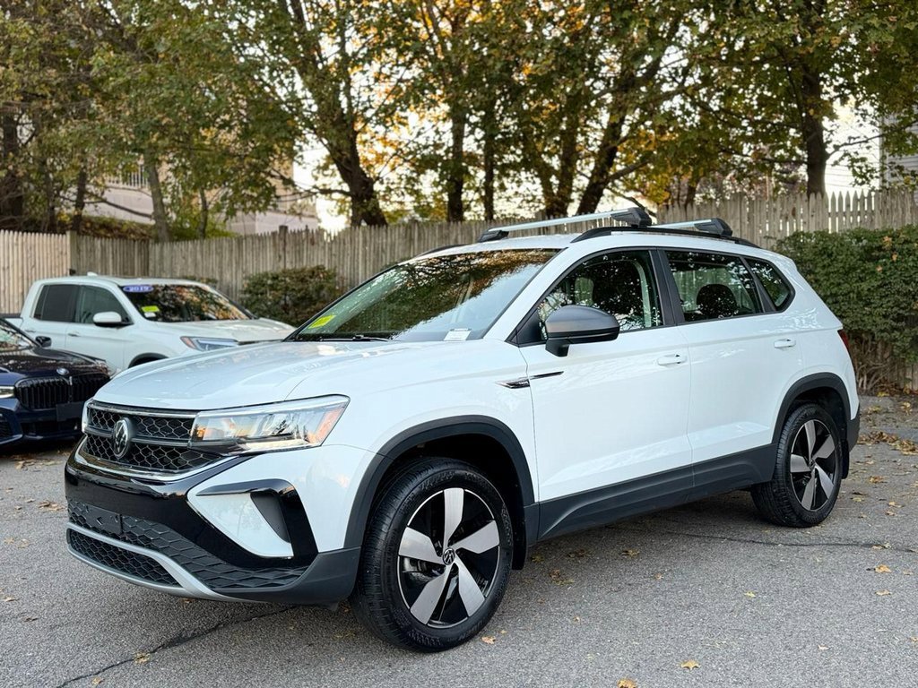 Used 2024 Volkswagen Taos S image 2